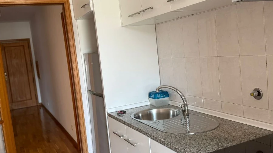 Apartamento T1 para Arrendamento em Porto