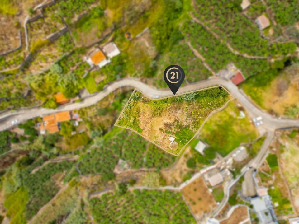 Terreno para Venda em Canhas Foto 5