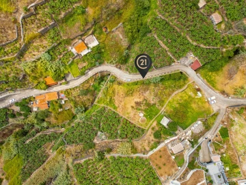 Terreno para Venda em Canhas