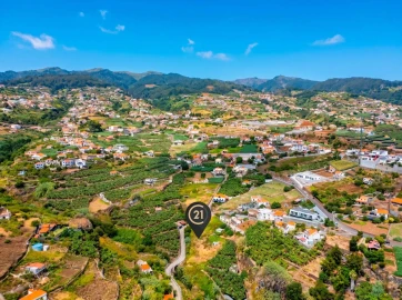 Terreno para Venda em Canhas