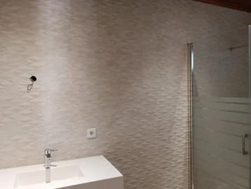 Moradia T1 para Venda em Alvados