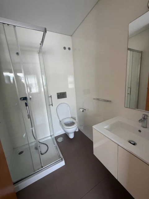 Apartamento para Arrendamento em Porto