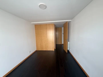 Apartamento para Arrendamento em Porto