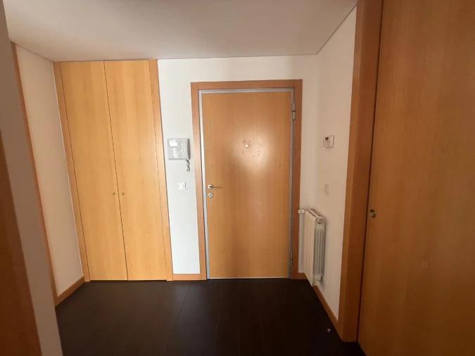 Apartamento para Arrendamento em Porto Foto 10