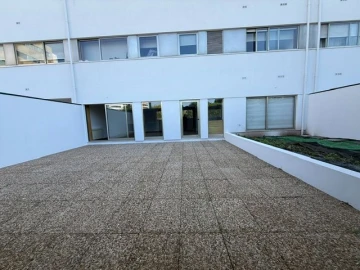 Apartamento T1 para Arrendamento em Maia