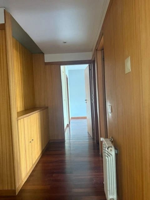 Apartamento T1 para Arrendamento em Maia