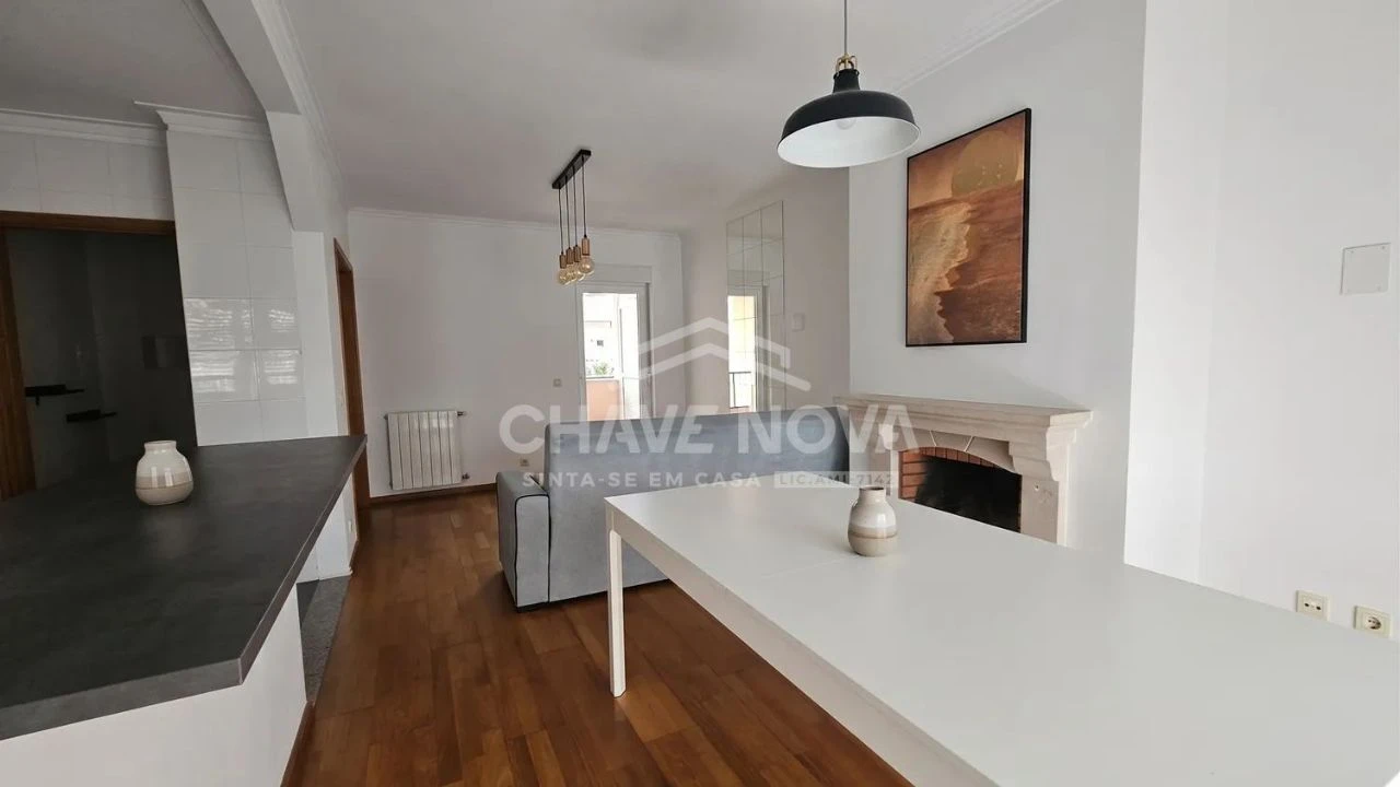 Apartamento T2 para Venda em Vila Nova de Gaia Foto 1