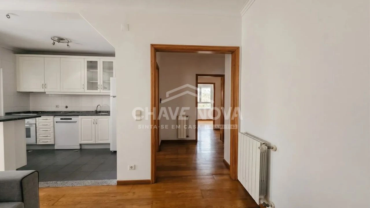 Apartamento T2 para Venda em Vila Nova de Gaia Foto 2