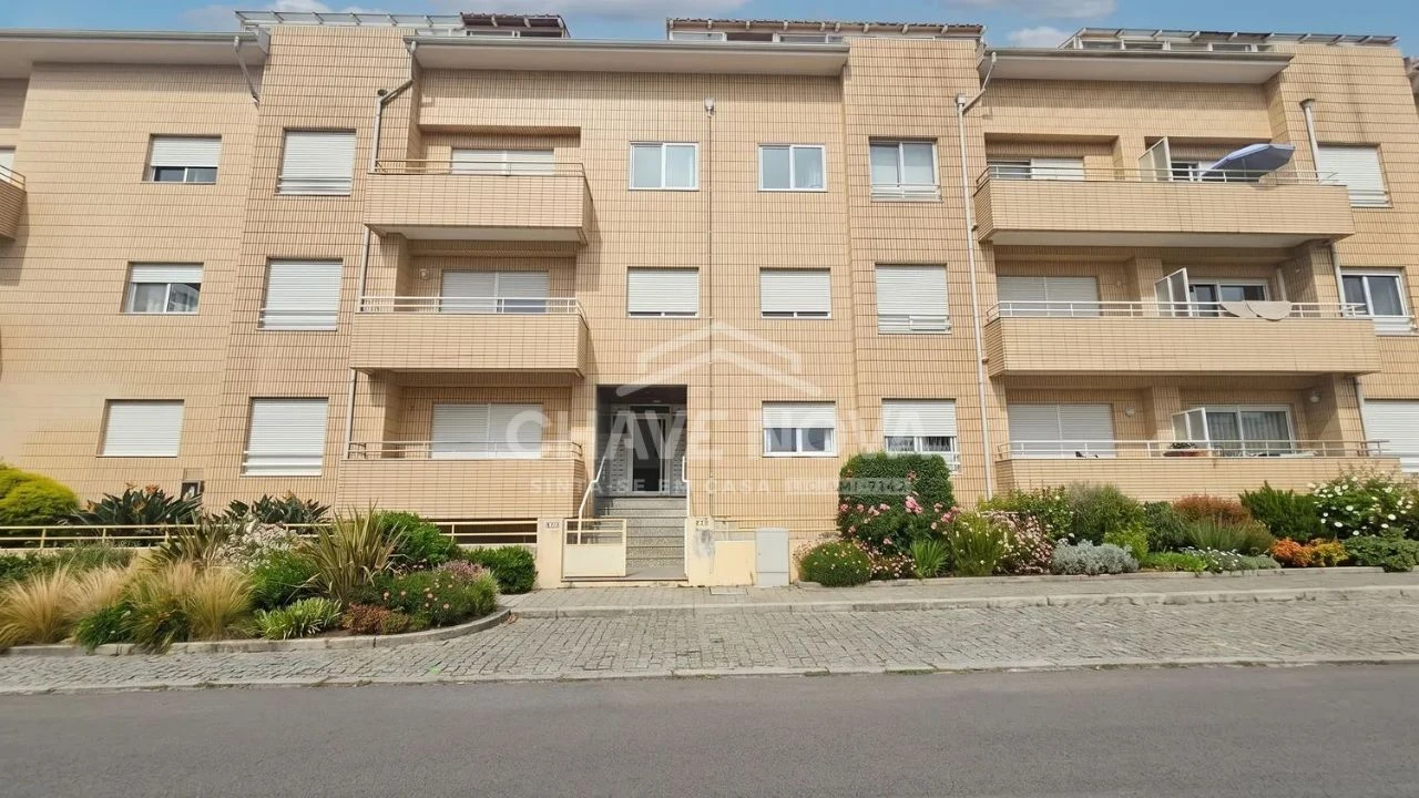 Apartamento T2 para Venda em Vila Nova de Gaia Foto 9