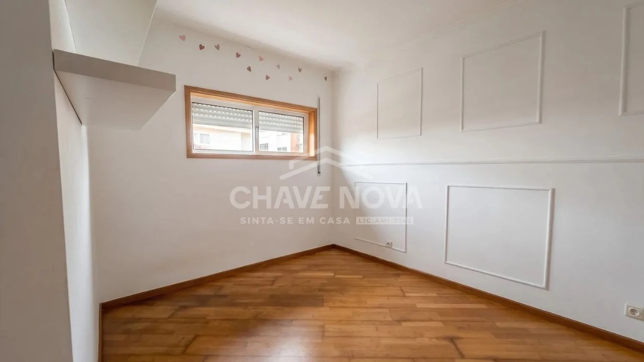Apartamento T2 para Venda em Vila Nova de Gaia Foto 17