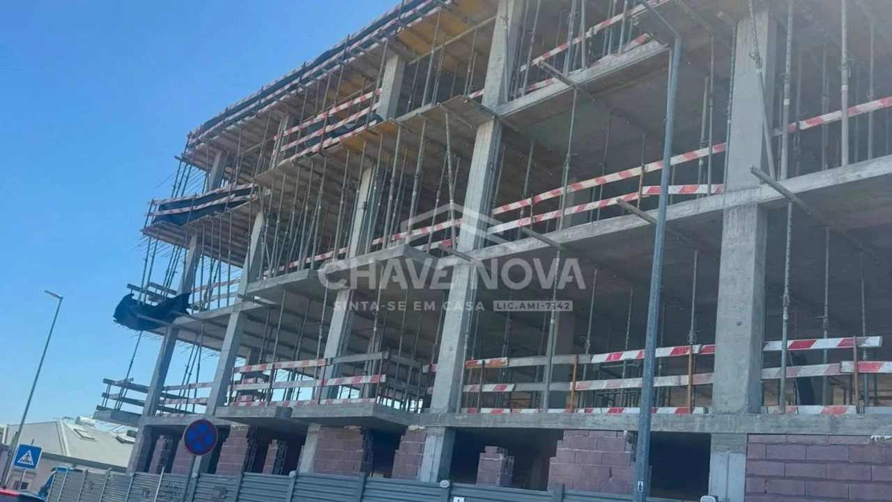 Apartamento T2 para Venda em Porto Foto 15