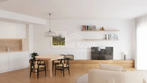 Apartamento T2 para Venda em Porto