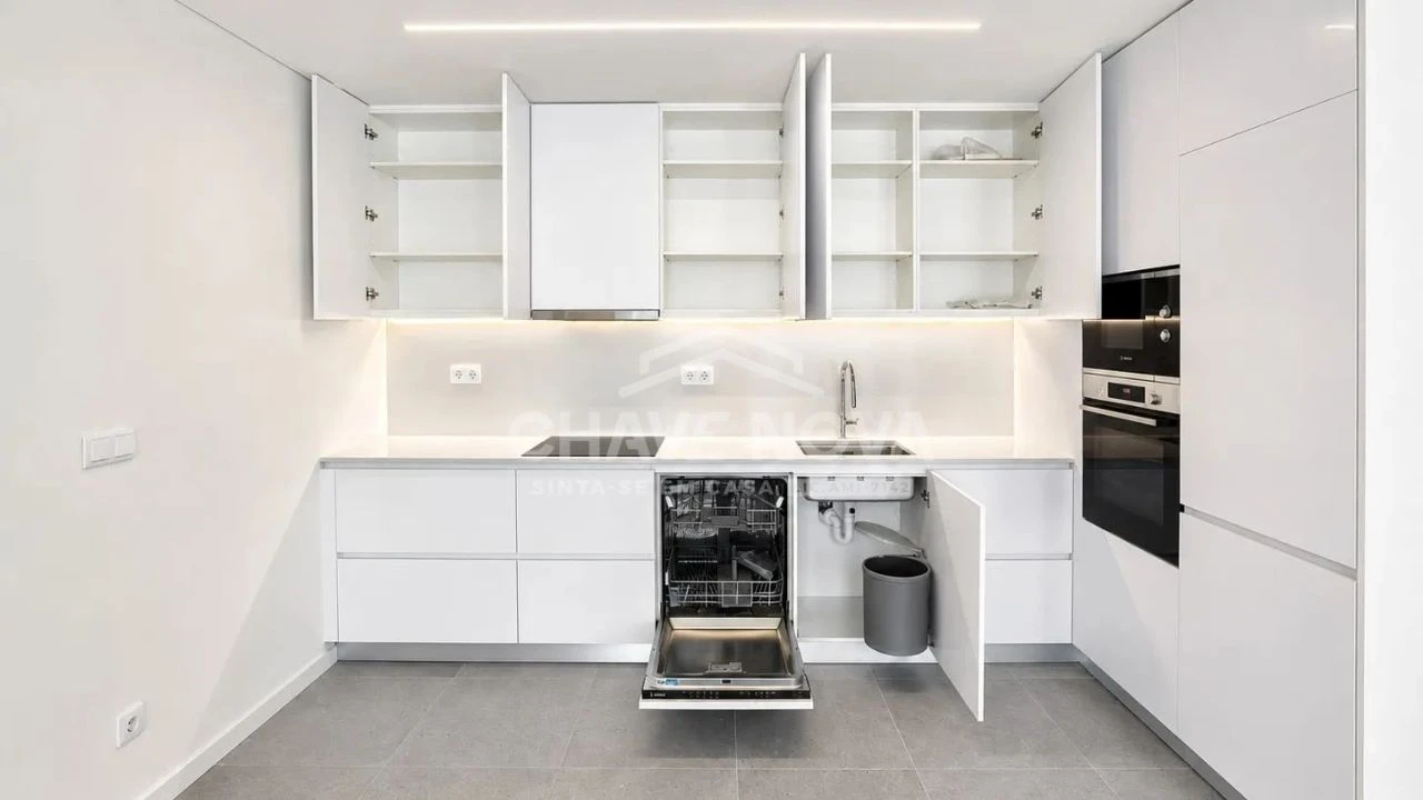 Apartamento T1 para Venda em Maia Foto 2