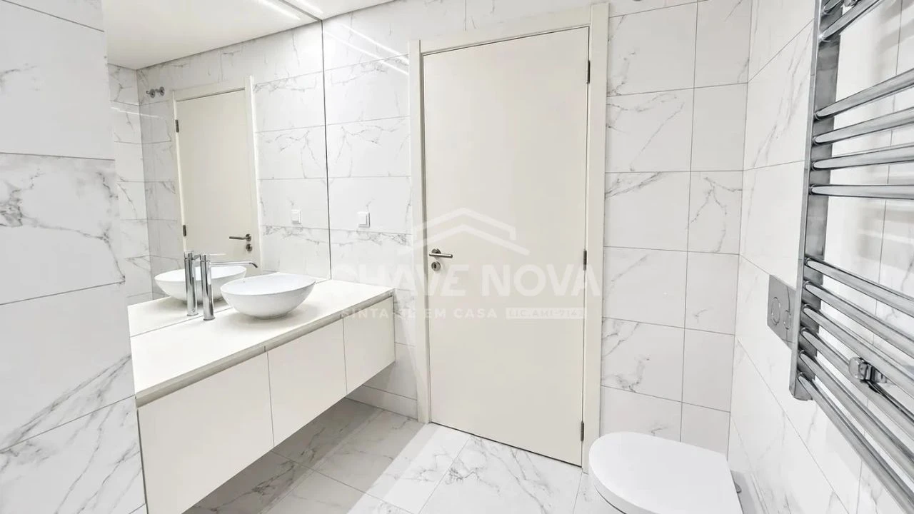 Apartamento T1 para Venda em Maia Foto 8