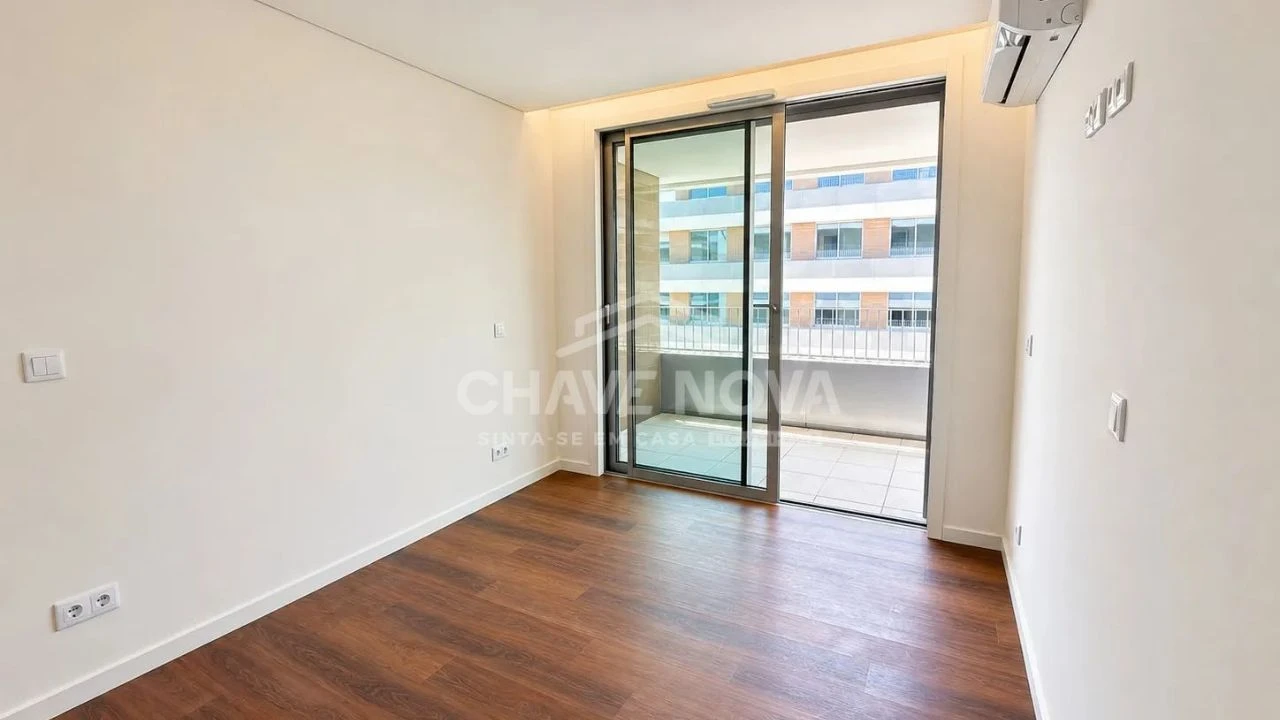 Apartamento T1 para Venda em Maia Foto 13