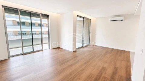 Apartamento T1 para Venda em Maia