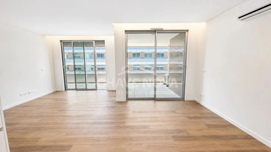 Apartamento T1 para Venda em Maia Foto 12