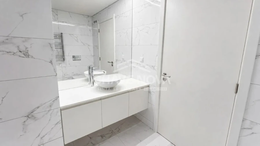 Apartamento T1 para Venda em Maia Foto 10