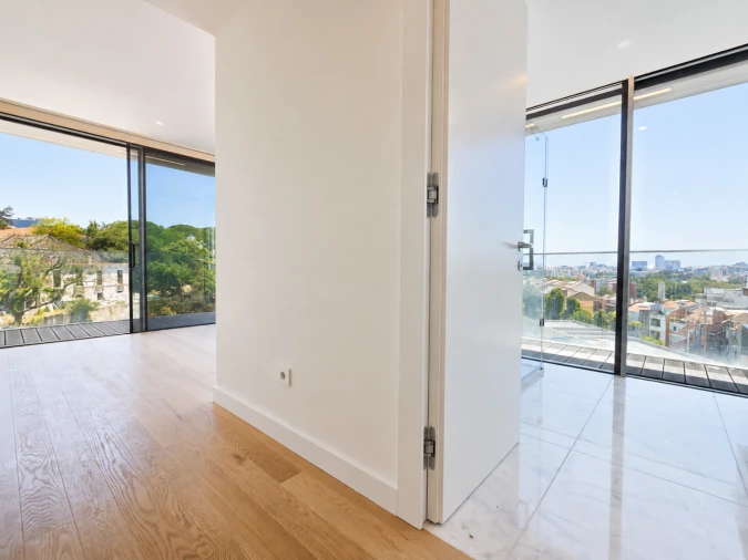 Apartamento T2 para Venda em Avenidas Novas Foto 3