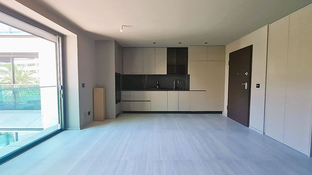 Apartamento T1 para Arrendamento em FUNCHAL Foto 3