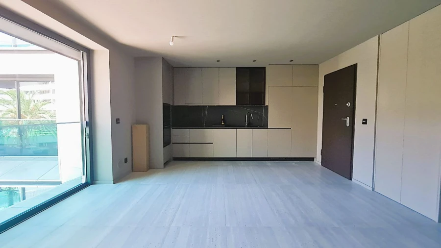 Apartamento T1 para Arrendamento em FUNCHAL Foto 3