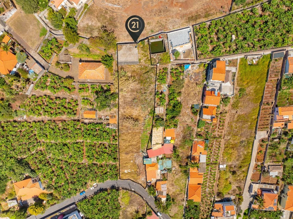 Terreno para Venda em Funchal Foto 9