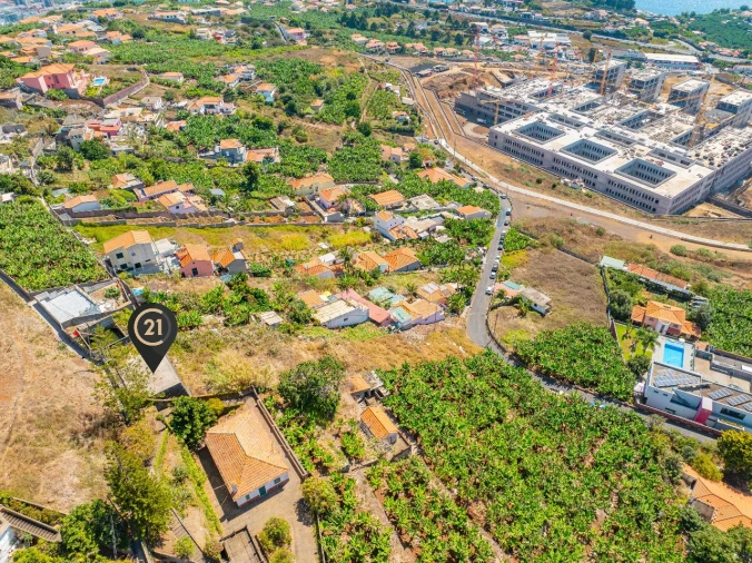 Terreno para Venda em Funchal Foto 8