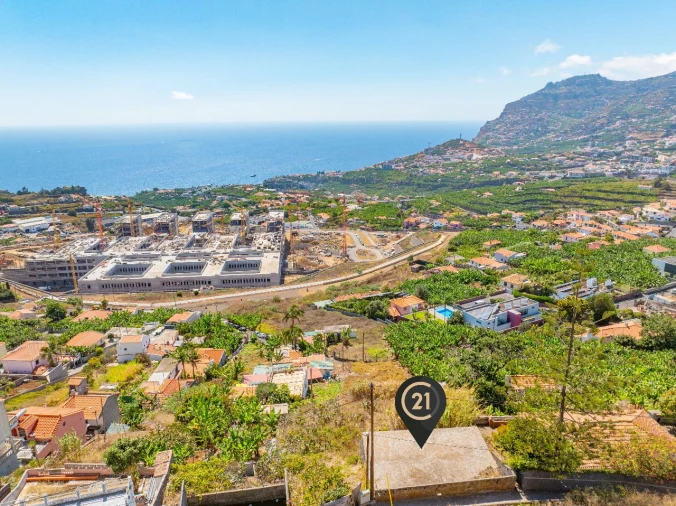 Terreno para Venda em Funchal Foto 10
