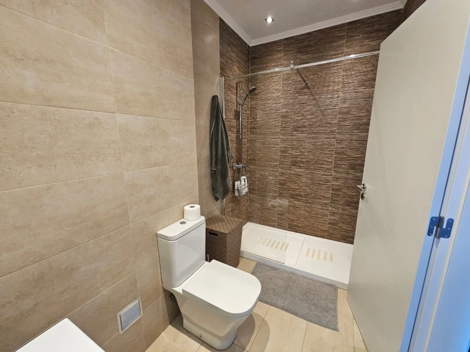 Apartamento T2 para Arrendamento em Lisboa Foto 12