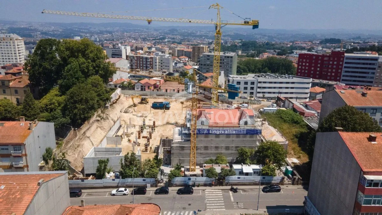 Apartamento T2 para Venda em Vila Nova de Gaia Foto 36