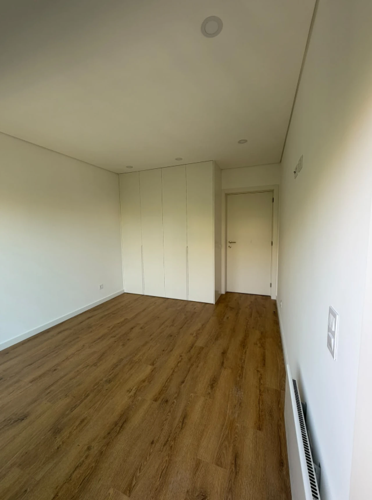 Apartamento T1 para Arrendamento em Maia Foto 12