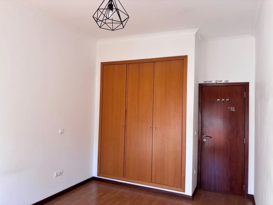 Apartamento T2 para Venda em Sé Nova, Santa Cruz, Almedina e São Bartolomeu, Coimbra Foto 8