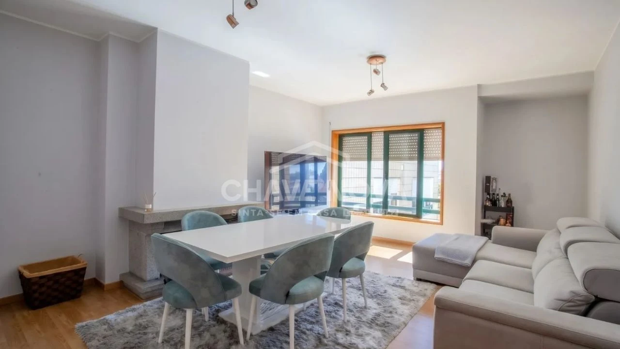 Apartamento T3 para Venda em Lourosa Foto 1