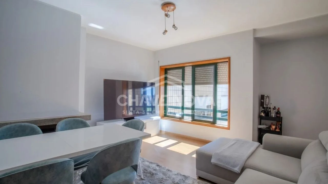 Apartamento T3 para Venda em Lourosa Foto 4