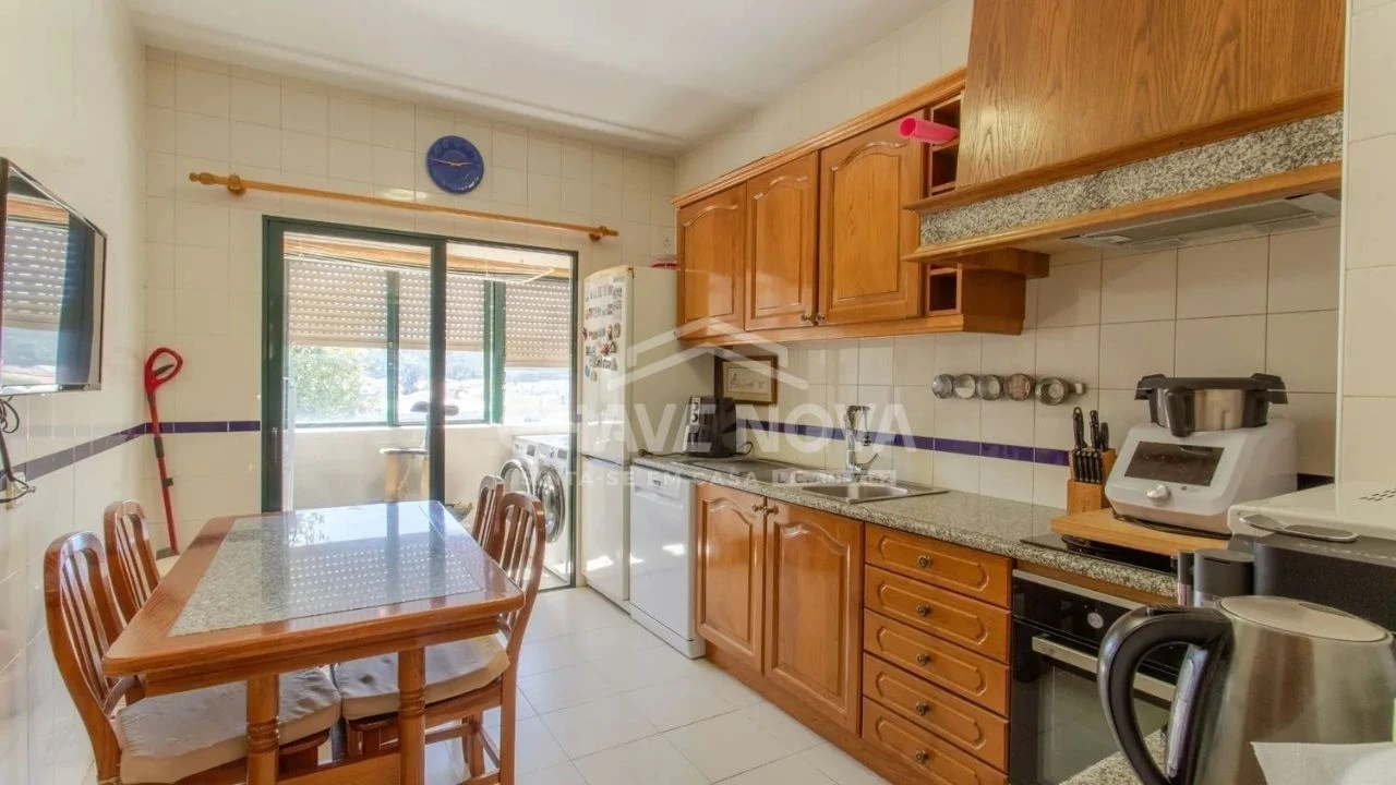 Apartamento T3 para Venda em Lourosa Foto 22
