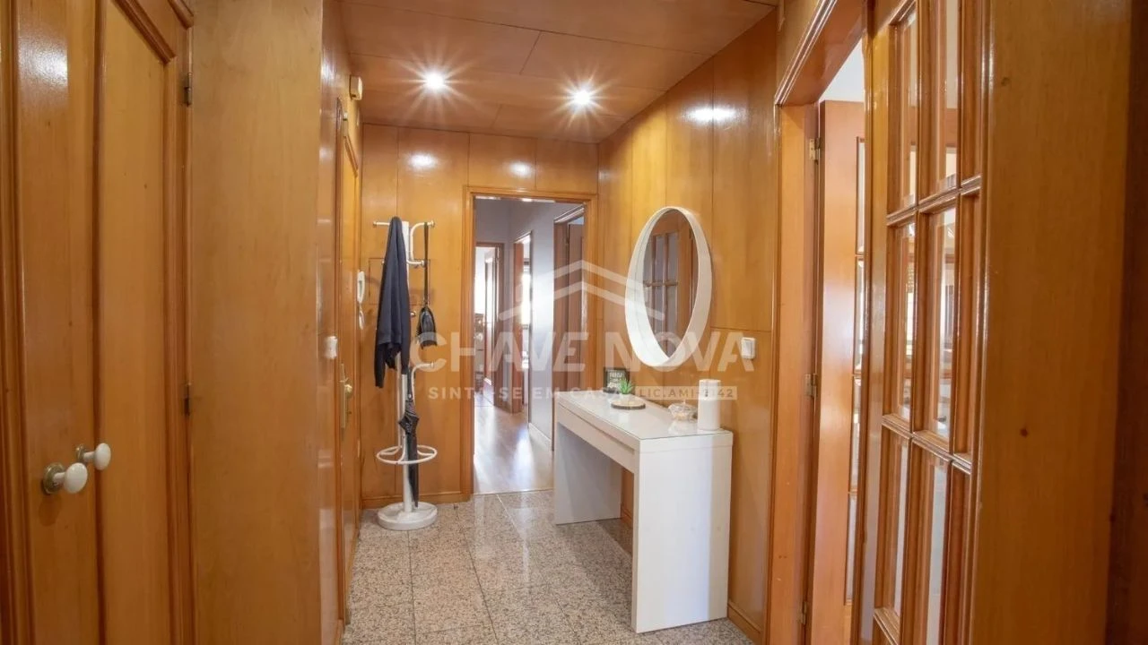 Apartamento T3 para Venda em Lourosa Foto 23