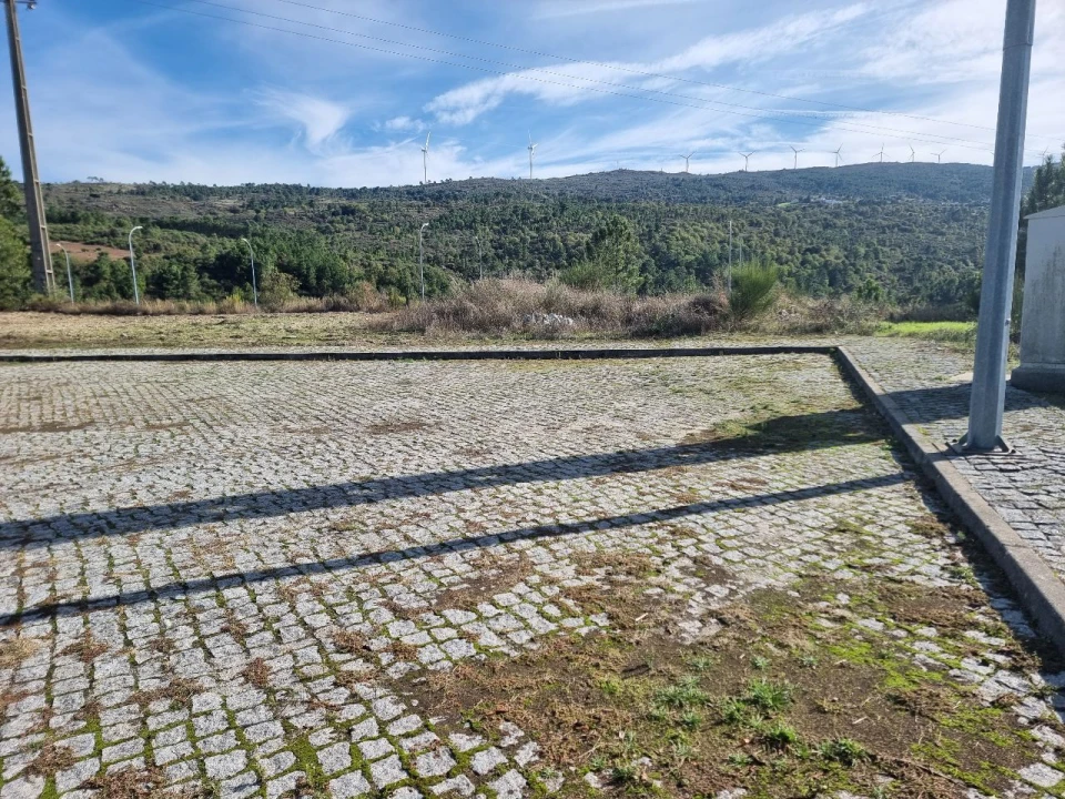 Terreno para Venda em Casas de Soeiro Foto 14