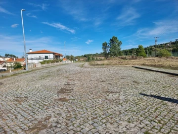 Terreno para Venda em Casas de Soeiro