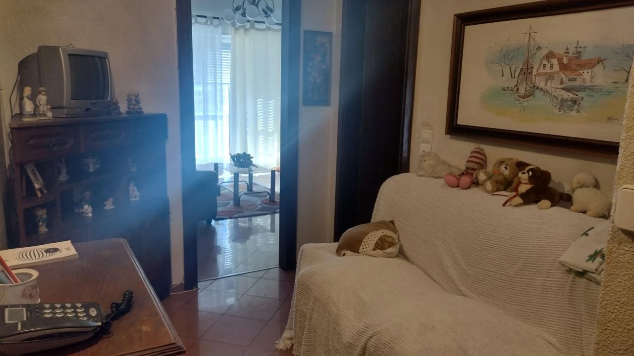Apartamento T2 para Venda em Odivelas Foto 3