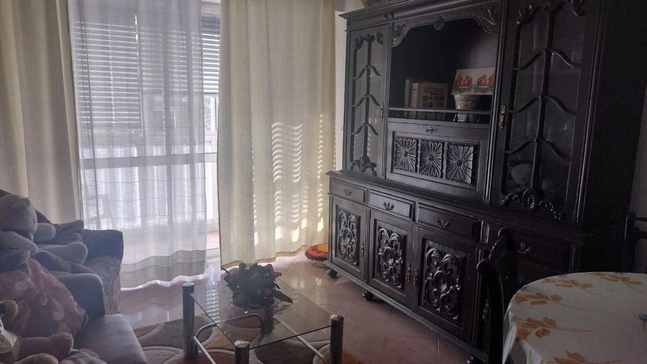 Apartamento T2 para Venda em Odivelas Foto 8