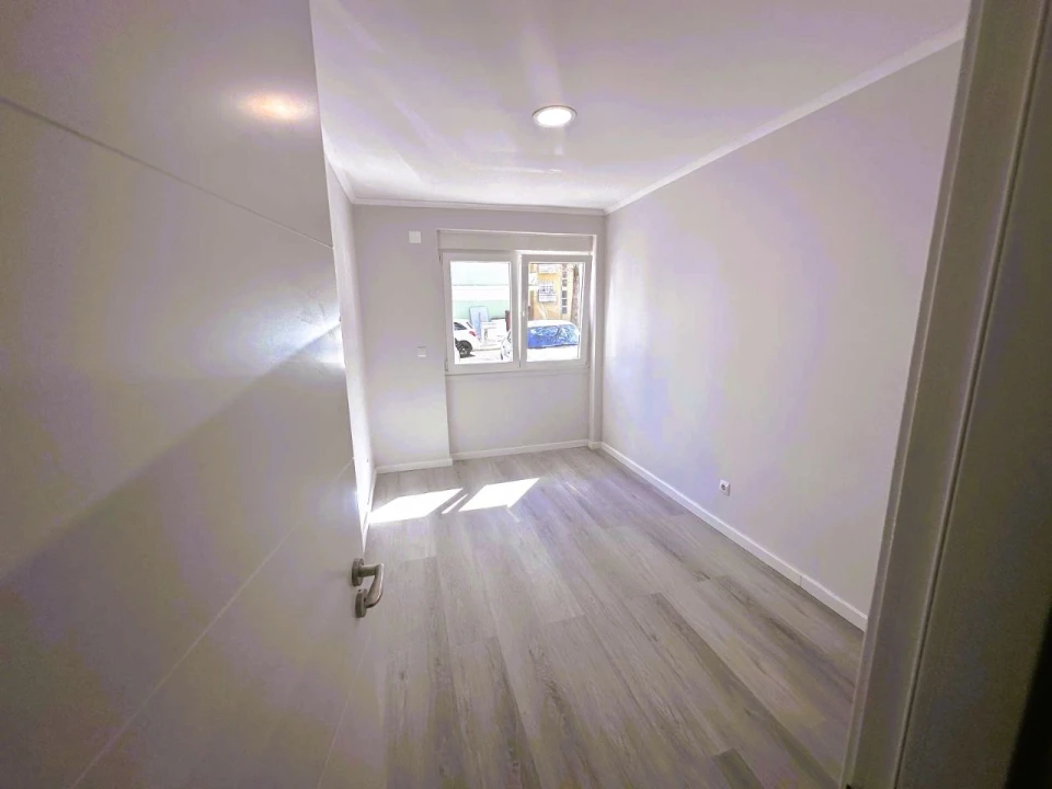 Apartamento T2 para Venda em Lisboa Foto 4