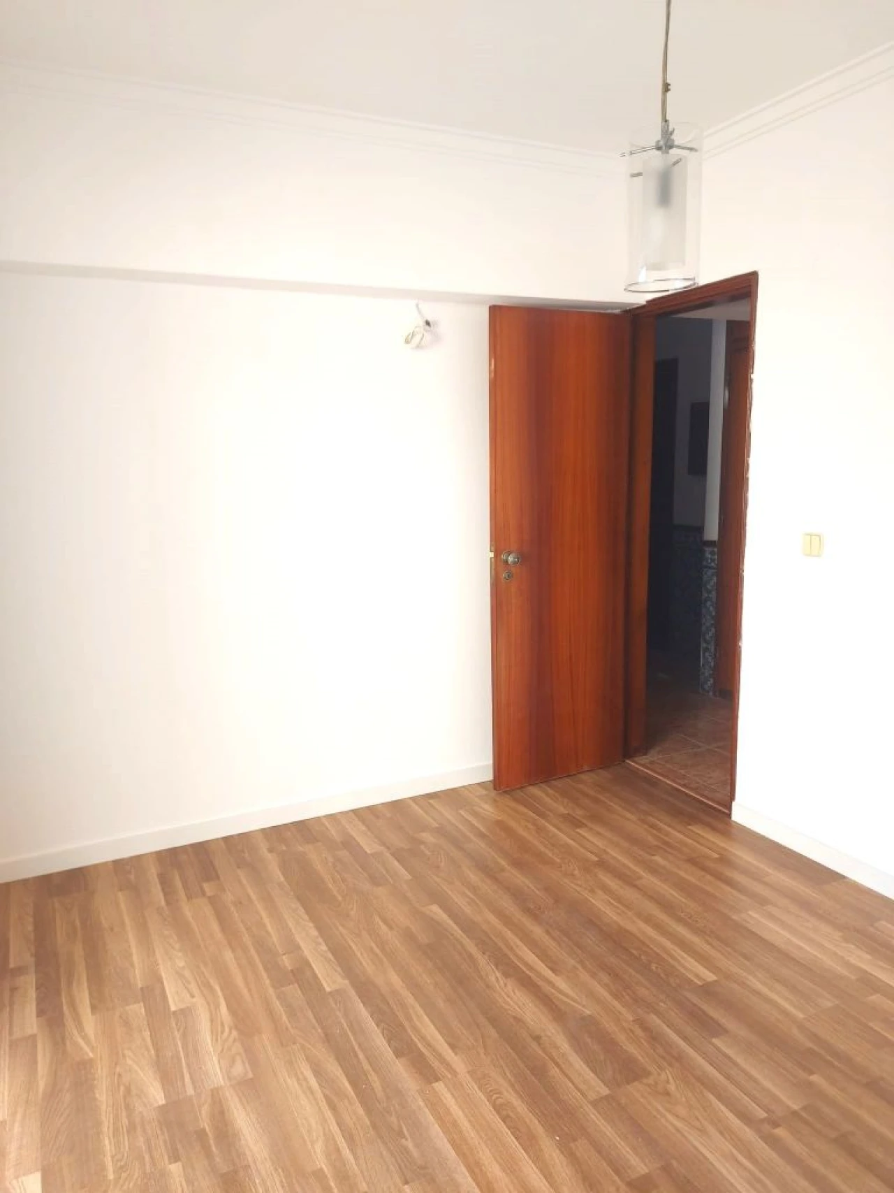 Apartamento T1 para Arrendamento em Corroios Foto 11