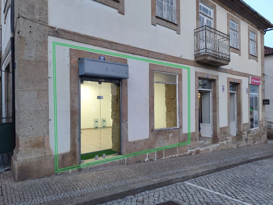 Loja para Arrendamento em Murça Foto 2