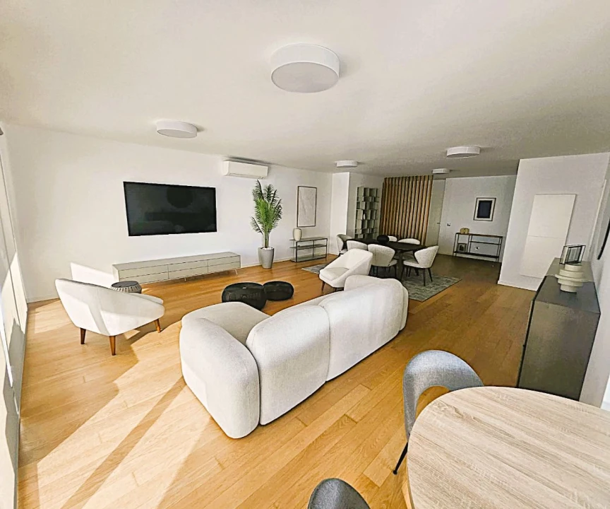 Apartamento T3 para Arrendamento em Funchal Foto 7