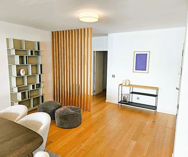 Apartamento T3 para Arrendamento em Funchal Foto 13