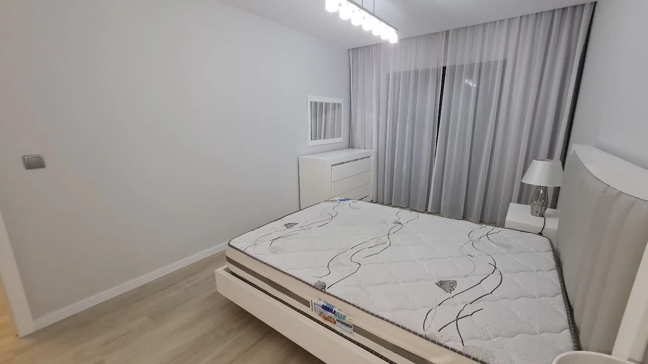 Apartamento T1 para Venda em Funchal Foto 6