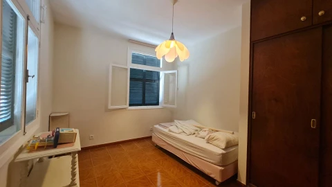 Apartamento T2 para Arrendamento em Funchal