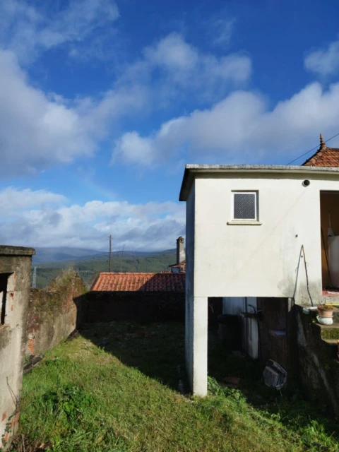 Moradia T2 para Venda em Vale Vicente