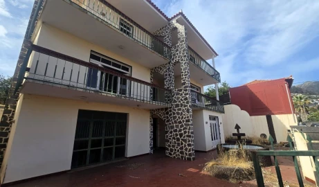 Moradia T4 para Venda em Funchal