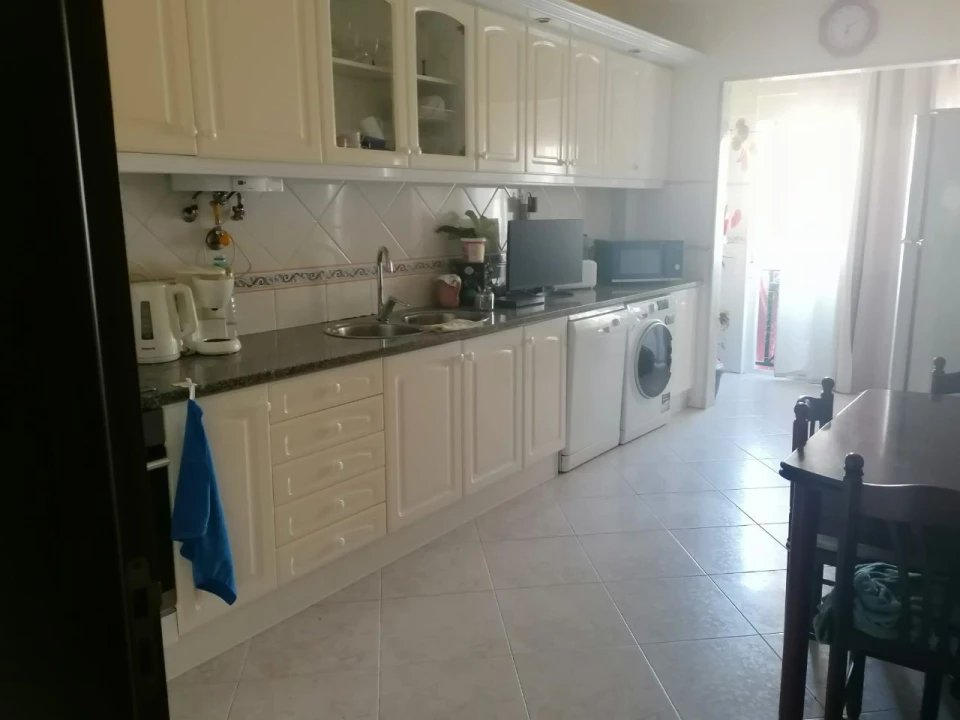 Apartamento T2 para Venda em Quinta do Conde Foto 4